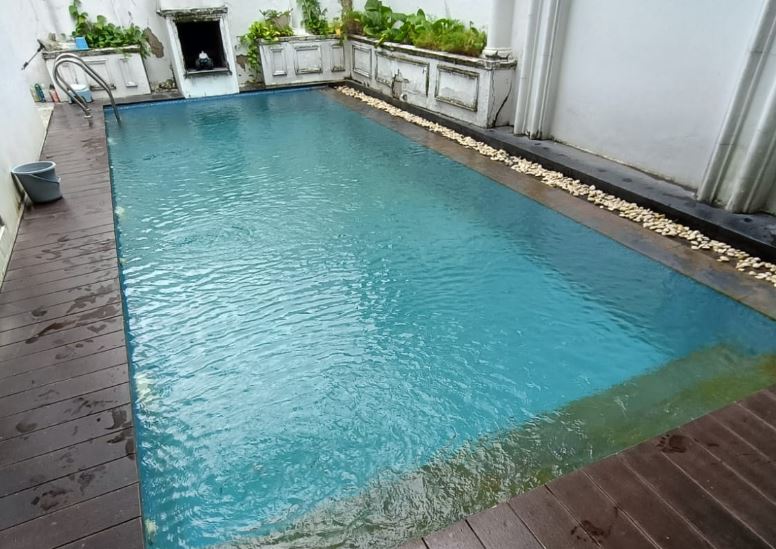 Tips Perawatan Kolam Renang Alami Bali